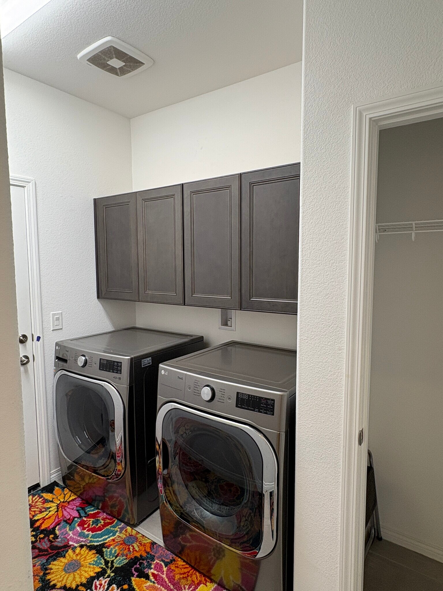 Laundry Coat closet - 657 Stone Hammer Ave