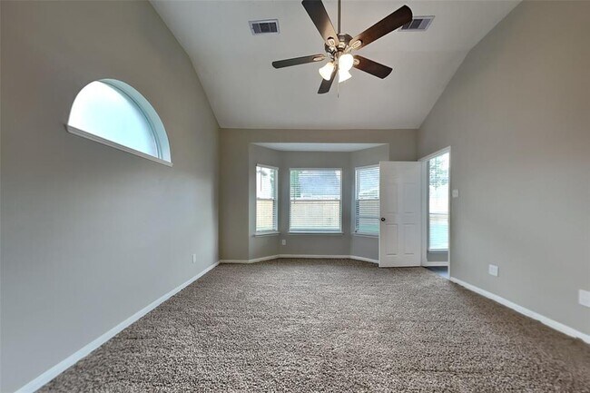 Building Photo - 17003 Fairway Glen Ln