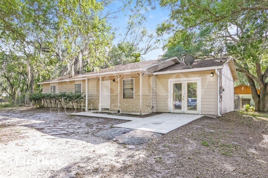 Building Photo - 3650 Willys Ave