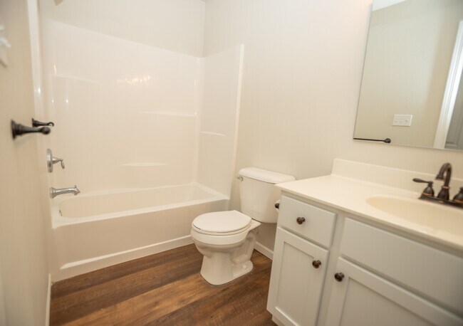 Building Photo - 5410 Deer Valley Dr