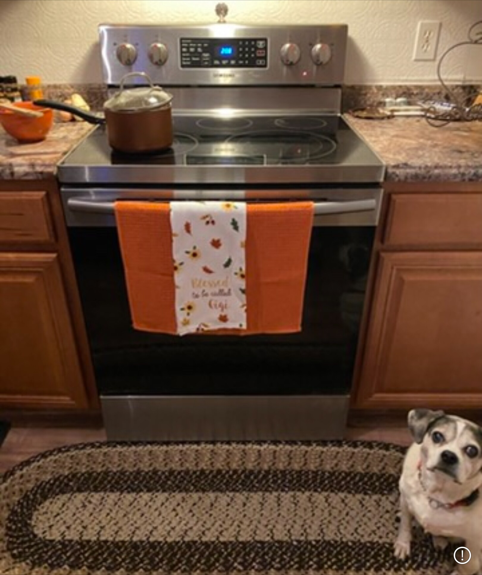 Building Photo - 1420 3rd Ave