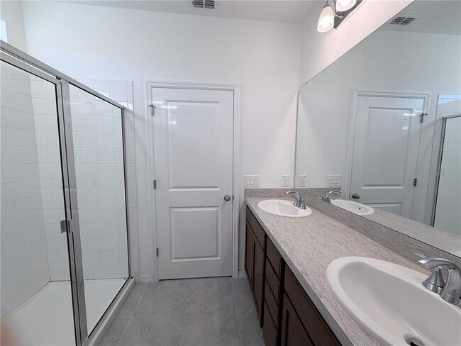 Building Photo - 2012 Raulerson Ct