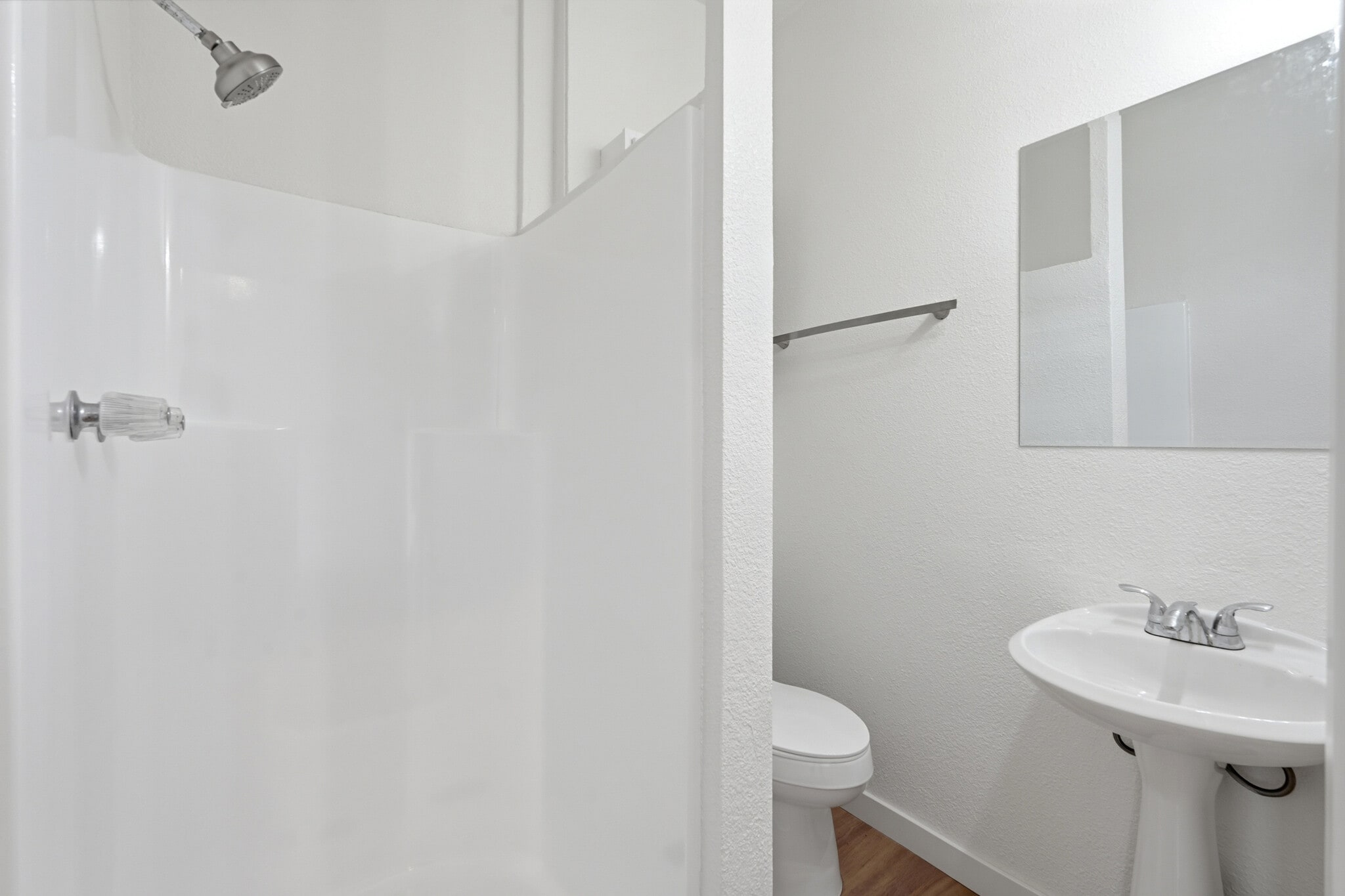 Building Photo - 8647 Corbin Ave