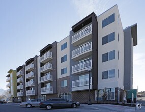 Center Court Apartments Murray Ut Apartment Finder Building Photo Center Court Apartments