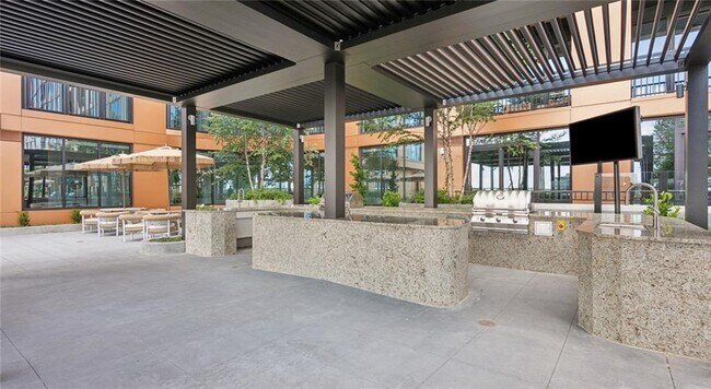 Building Photo - 660 11th St NW