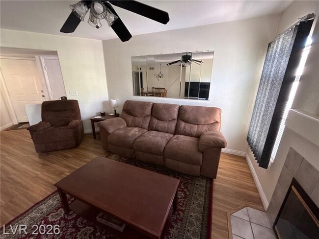 Building Photo - 4555 E Sahara Ave