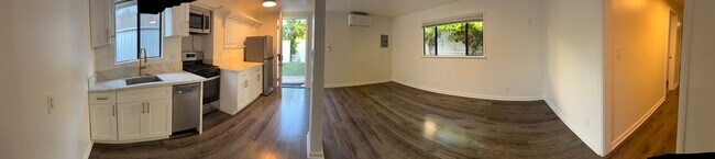 Building Photo - 6051 Melvin Ave