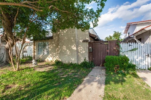 Building Photo - 14372 Haymeadow Cir