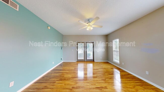 Building Photo - 211 Jardin De Mer Pl