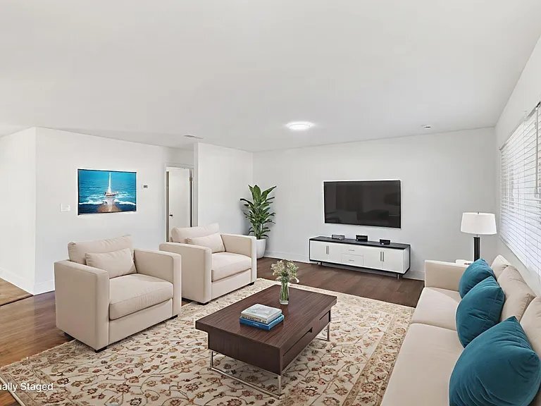 Building Photo - 124 Fargo Way