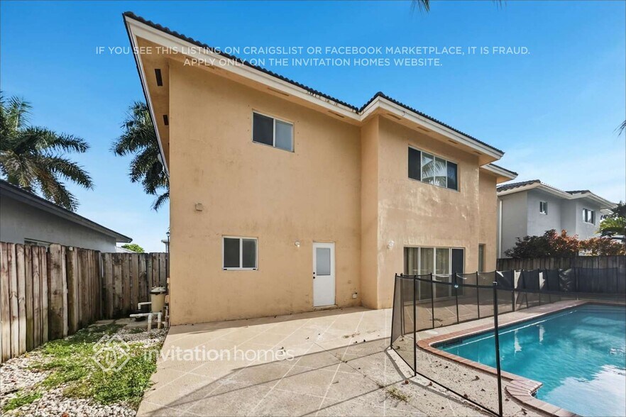 Building Photo - 16147 SW 143rd St