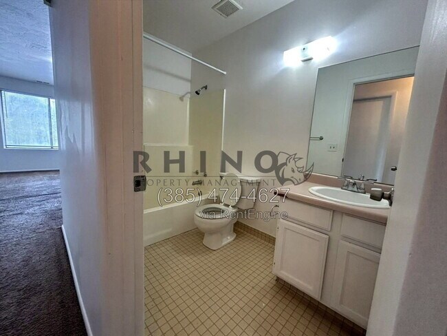 Building Photo - 4866 W 4780 S