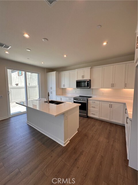 Building Photo - 16042 Esparza Ln