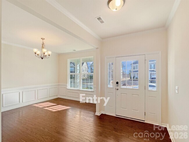 Building Photo - 8227 Cornhill Ave