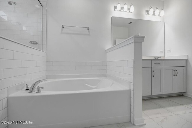 Building Photo - 442 Stargaze Ln