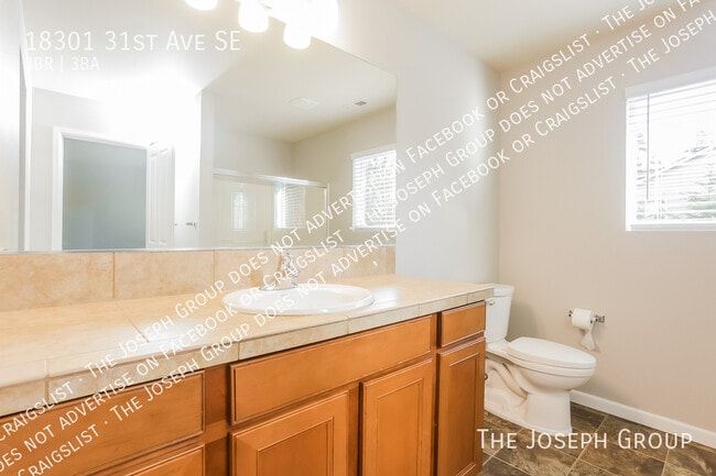 Building Photo - 18301 31st Ave SE