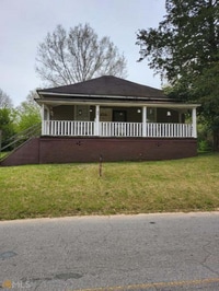 Building Photo - Newly Renovated Home!