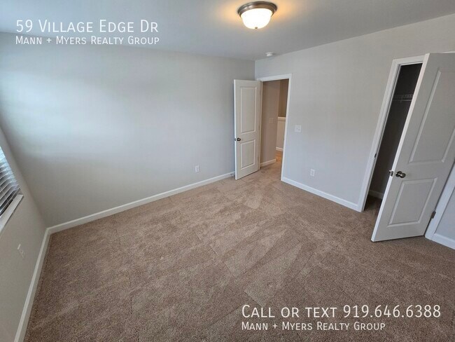 Building Photo - 59 Village Edge Dr