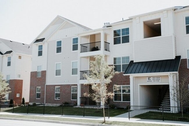 Building Photo - LEHI EXCHANGE COMMUNITY! CONDO FOR RENT!!!