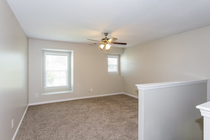 Building Photo - 1115 Jade Glen Dr