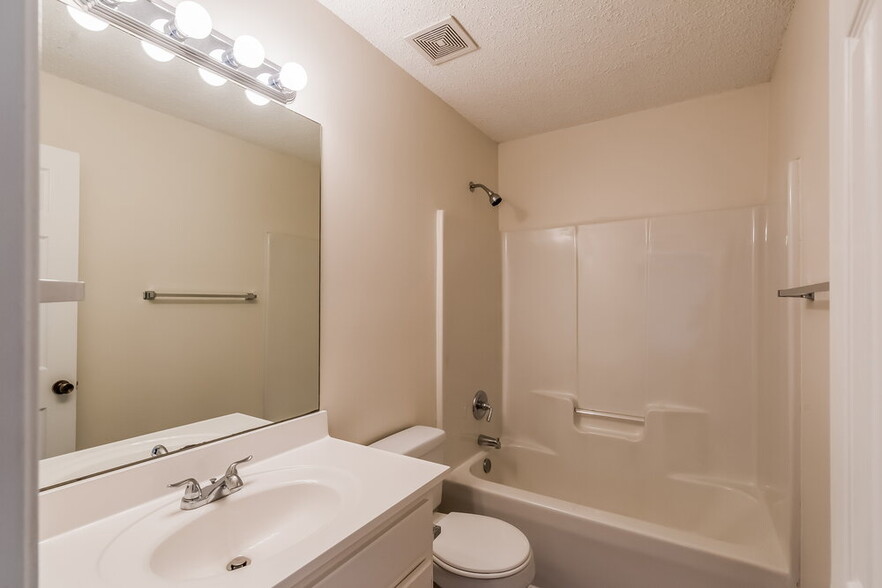 Building Photo - 2991 Dalton Ln
