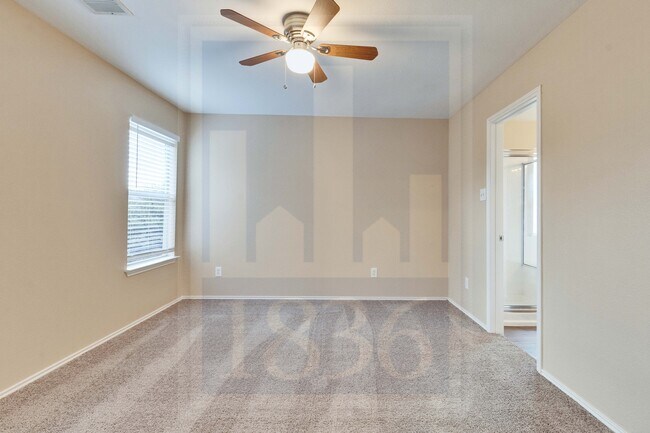 Building Photo - 2311 Bluffstone Dr