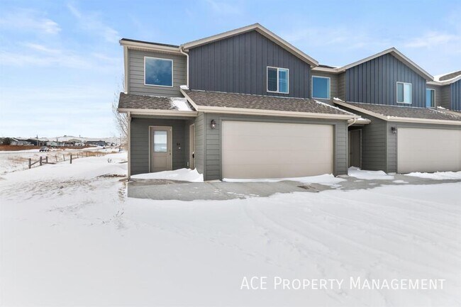Building Photo - 22725 Radar Hill Rd