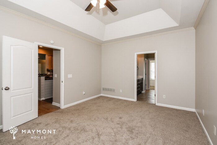 Building Photo - 25 N Village Cir