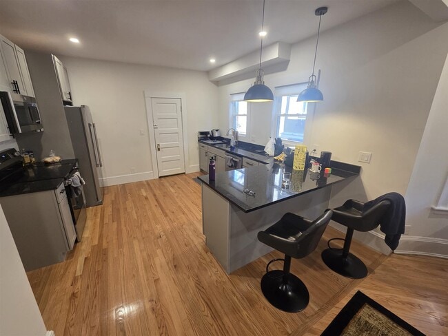 Building Photo - 125 Liberty Rd