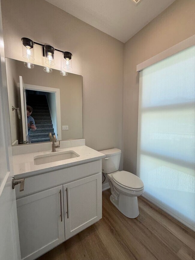 Building Photo - Luxury New Construction Home - Gorgeous Po...