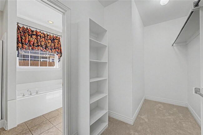 Building Photo - 6537 Harvey Jones Ave