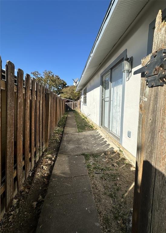 Building Photo - 5724 Signal Point