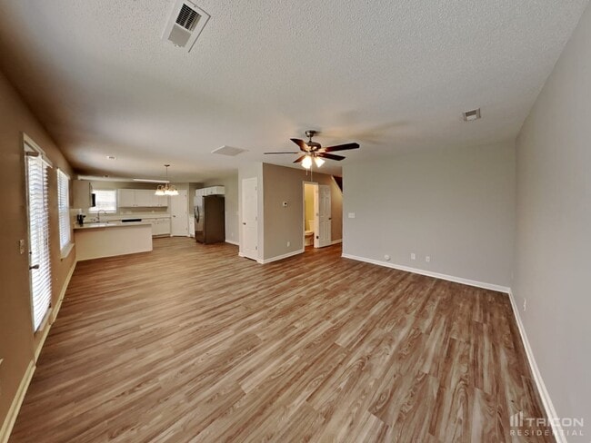 Building Photo - 4812 Chapel Ridge Dr