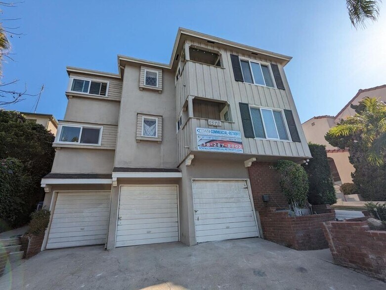 Building Photo - 3373 Rowena Ave
