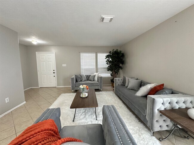 Building Photo - 1126 Desert Willow Ln