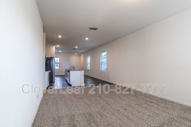Building Photo - 8360 Falcon Meadow Dr