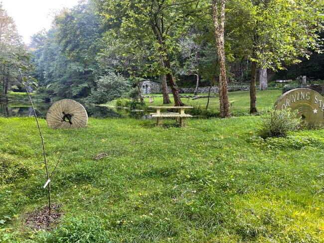 Building Photo - 112 Sawkill Rd