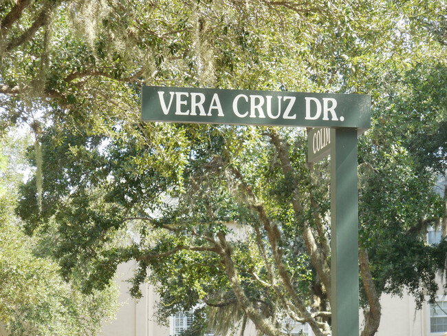 Building Photo - 160 Veracruz Dr