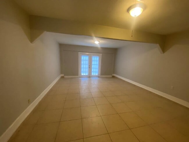 Building Photo - 14511 Flair Dr