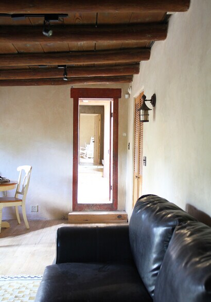 Looking from the living room towards kitchen and bedrooms - 521 Camino Don Miguel