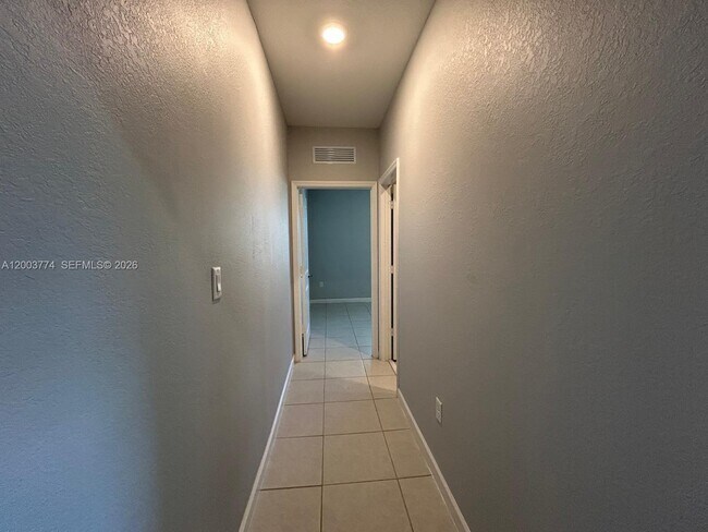 Building Photo - 16767 SW 290th Ln