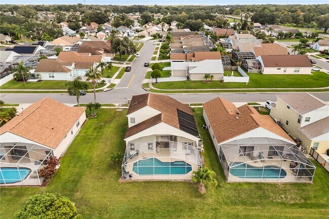 Building Photo - 2703 Chatham Cir
