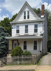 Building Photo - 313 Anthony St