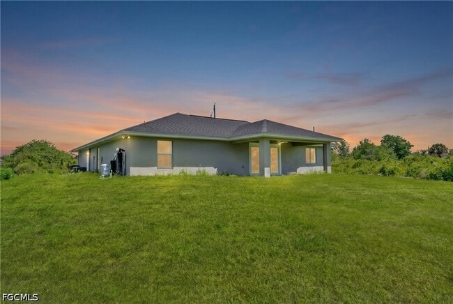 Building Photo - 2605 57th St W