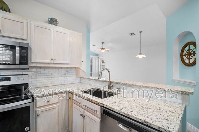 Building Photo - 3525 Arclight Ct