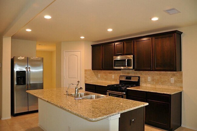 Building Photo - 3326 Karleigh Way