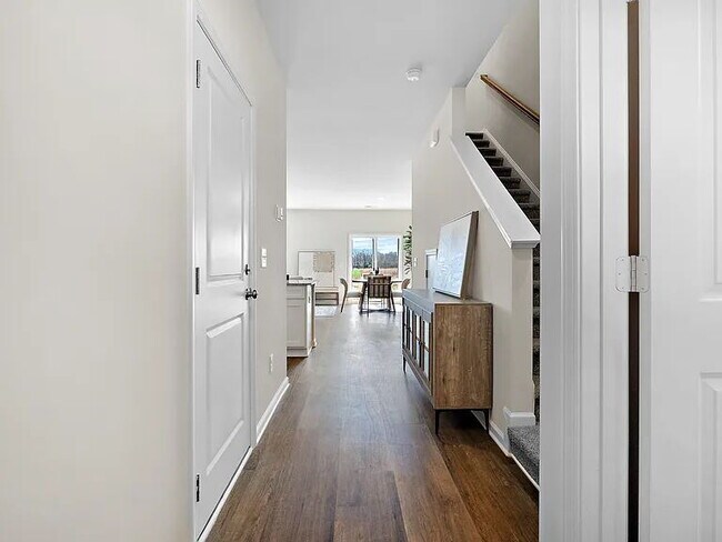 Building Photo - New Construction and available now!