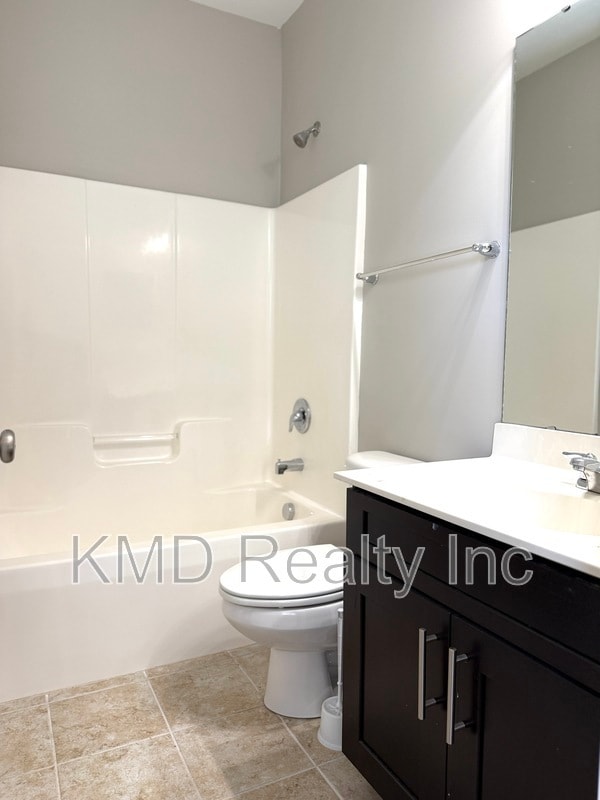 Building Photo - 11504 Amarone Dr