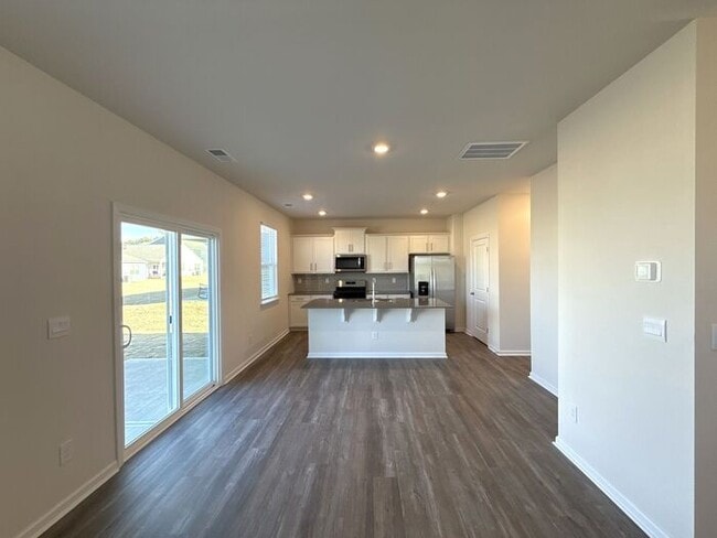 Building Photo - T. R. Lawing Realty Property
