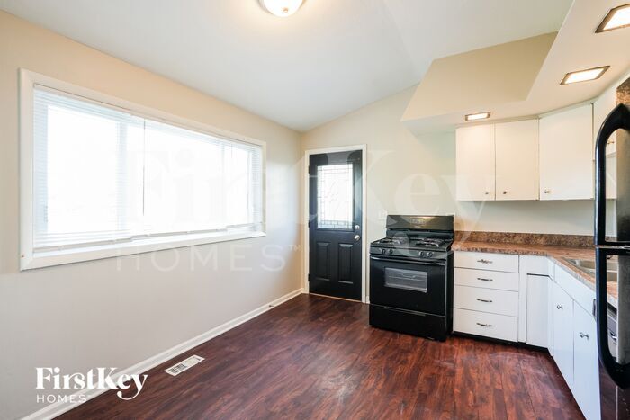 Building Photo - 2629 75th St